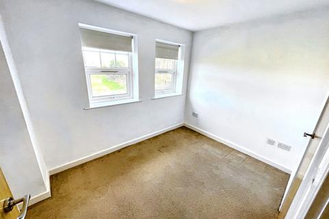 2 bedroom apartment for sale, Grosvenor Road, Westoe, South Shields, Tyne and Wear, NE33 3LU