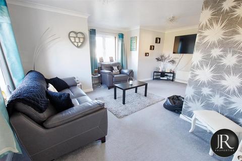 3 bedroom detached house for sale, St. Johns Drive, Rugeley WS15