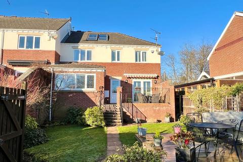 4 bedroom townhouse for sale, Collingham, Harewood Road, LS22