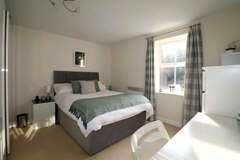 1 bedroom flat for sale, Birch Meadow Close, Warwick