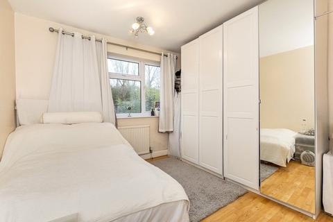 3 bedroom end of terrace house for sale, Conisborough Crescent, LONDON, SE6