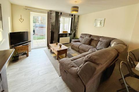 2 bedroom end of terrace house for sale, Russet Way, Bidford-On-Avon, Alcester