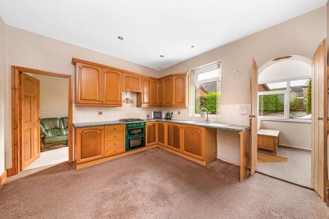 3 bedroom detached bungalow for sale, Huddersfield Road, Skelmanthorpe, HD8