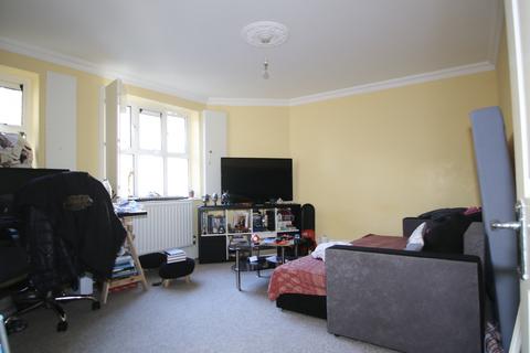 1 bedroom apartment to rent, Brenthouse Road, London E9