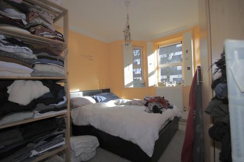 1 bedroom apartment to rent, Brenthouse Road, London E9