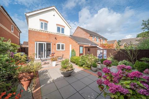 3 bedroom detached house for sale, Lyndale Close, Whoberley, CV5