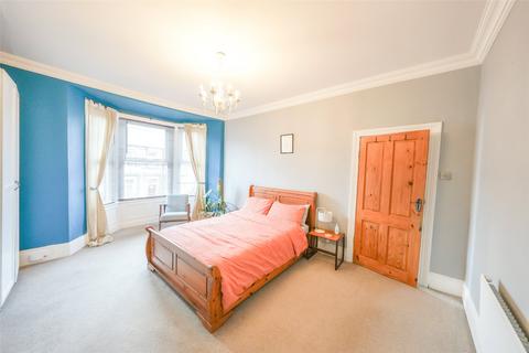 3 bedroom apartment for sale, Exeter Street, Gateshead, NE8