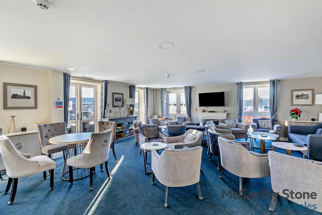 Homeowners Lounge