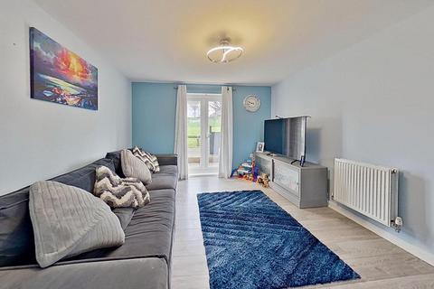 2 bedroom flat for sale, Weyman Terrace, Herne Bay, CT6 6DY