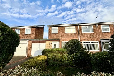 3 bedroom semi-detached house for sale, The Wynding, Bedlington, Northumberland, NE22 6HN