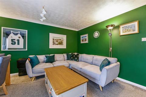 3 bedroom terraced house for sale, Cormorant Close, Portchester