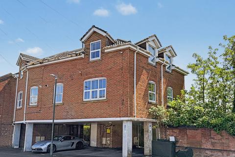 Flat - Northcote Road, Bournemouth BH1