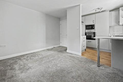 2 bedroom flat to rent, Northcote Road, Bournemouth BH1