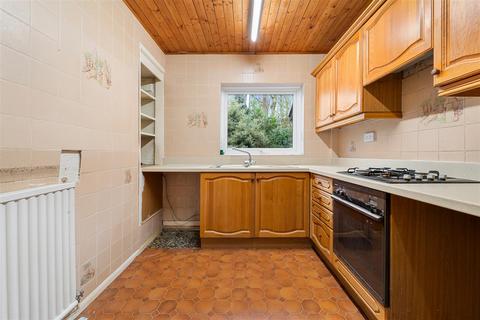 undefined, Hawthorn Lane, Sale