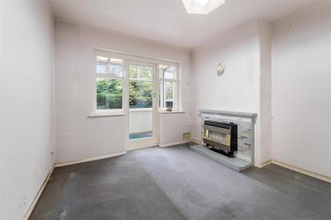undefined, Hawthorn Lane, Sale