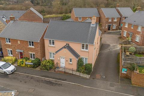 4 bedroom detached house for sale, Ash Tree Road, Caerwent, NP26