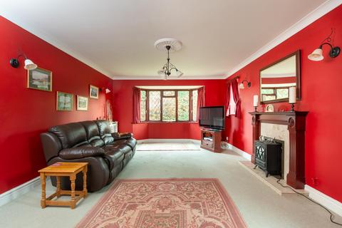 4 bedroom detached house for sale, Manor Road, Stratford-upon-Avon, Warwickshire, CV37