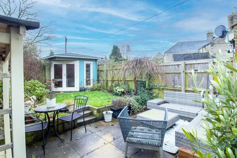 10 Ashton Road, Siddington, Cirencester, GL7 6HD