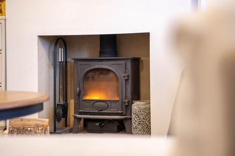 10 Ashton Road, Siddington, Cirencester, GL7 6HD