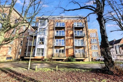 2 bedroom flat for sale, The Avenue