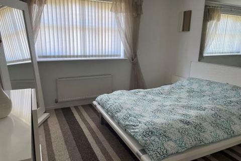 2 bedroom flat to rent, WISTERIA WAY, BERMUDA PARK, NUNEATON CV10 7SS