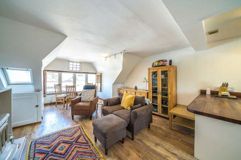 1 bedroom flat for sale, The Hermitage, Richmond TW10