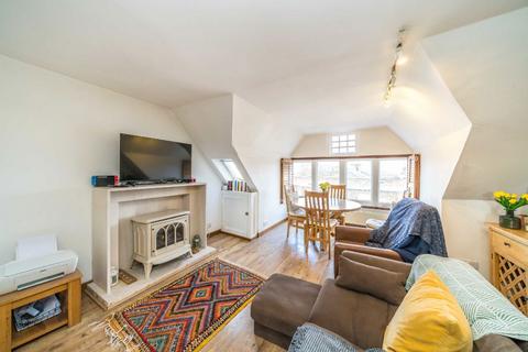 1 bedroom flat for sale, The Hermitage, Richmond TW10