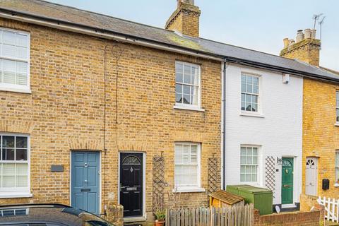 2 bedroom terraced house for sale, May Road, Twickenham TW2