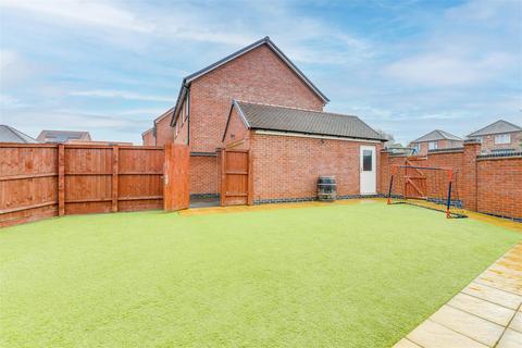 3 bedroom detached house for sale, Dunnock Drive, Stapleford NG9