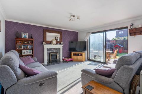 26 The Buckleys, Alvechurch, Birmingham, B48 7NF