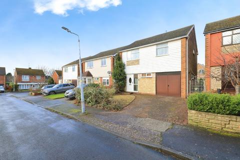 3 bedroom detached house for sale, Tenbury Gardens, West Midlands WV4