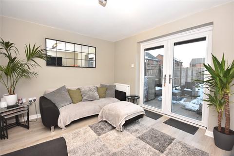 2 bedroom semi-detached house for sale, Ivy Approach, Seacroft, Leeds, West Yorkshire