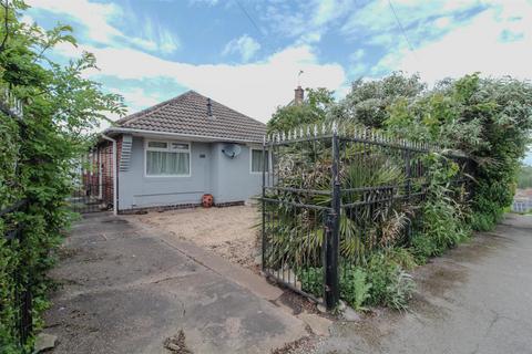 3 bedroom detached bungalow for sale, Perlethorpe Avenue, Gedling, Nottingham
