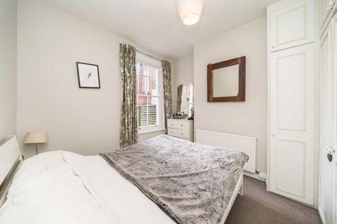 1 bedroom flat for sale, Strathville Road, London SW18