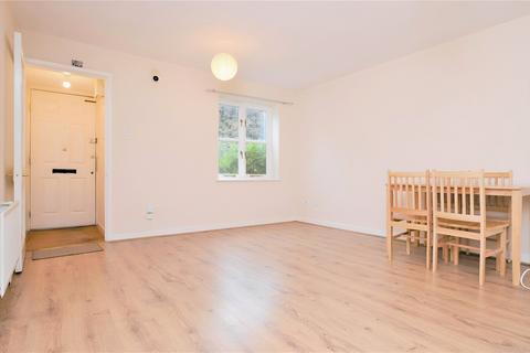 1 bedroom terraced house for sale, Amblecote Meadows, London