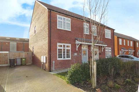 3 bedroom semi-detached house for sale, Redwing Road, Sandbach