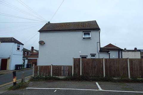 2 bedroom detached house for sale, Great Yarmouth NR30