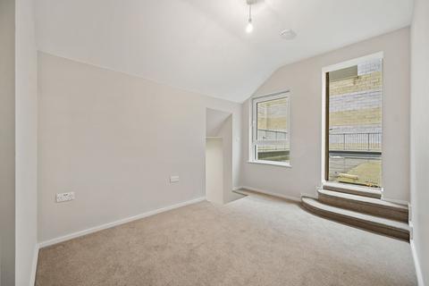 1 bedroom apartment to rent, High Street, Sutton, SM1