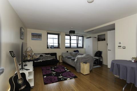 1 bedroom flat for sale, Beeston Road, Leeds LS11