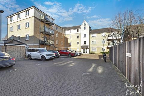 2 bedroom flat for sale, Blenheim Square, Epping CM16