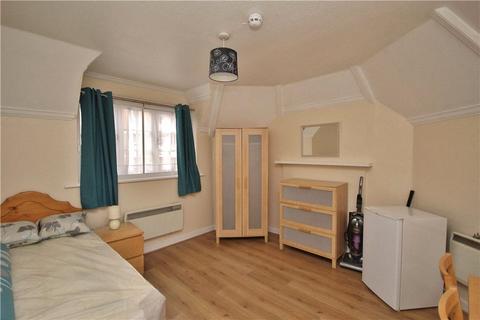 Studio for sale, Portsmouth Road, Guildford, Surrey, GU2