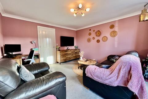 2 Bradley Drive, Grantham, NG31 7WN