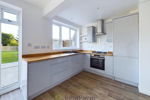 3 bedroom semi-detached house for sale, Watercall Avenue, Styvechale, Coventry, CV3