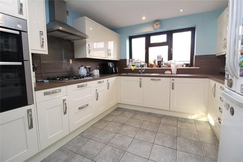 4 bedroom detached house for sale, Linceslade Grove, Loughton, Milton Keynes