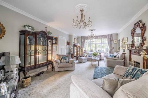 4 bedroom detached house for sale, Oxford Road, Gerrards Cross SL9