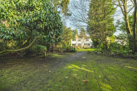 4 bedroom detached house for sale, Oxford Road, Gerrards Cross SL9