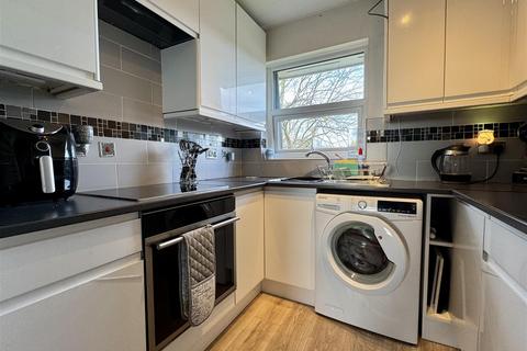 2 bedroom apartment for sale, Tattersalls Chase, Southminster