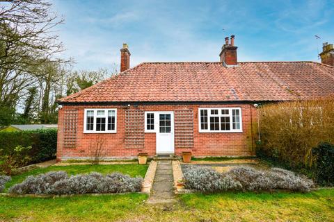 2 bedroom cottage to rent, Guist, Dereham, NR20