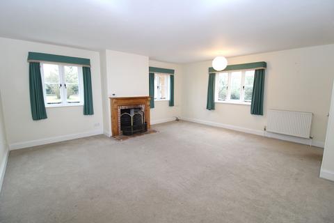 3 bedroom cottage to rent, Halvergate Road, Freethorpe, NR13