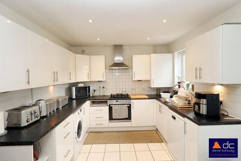 3 bedroom semi-detached house for sale, Mulberry Place, Harrow, HA2 6DR